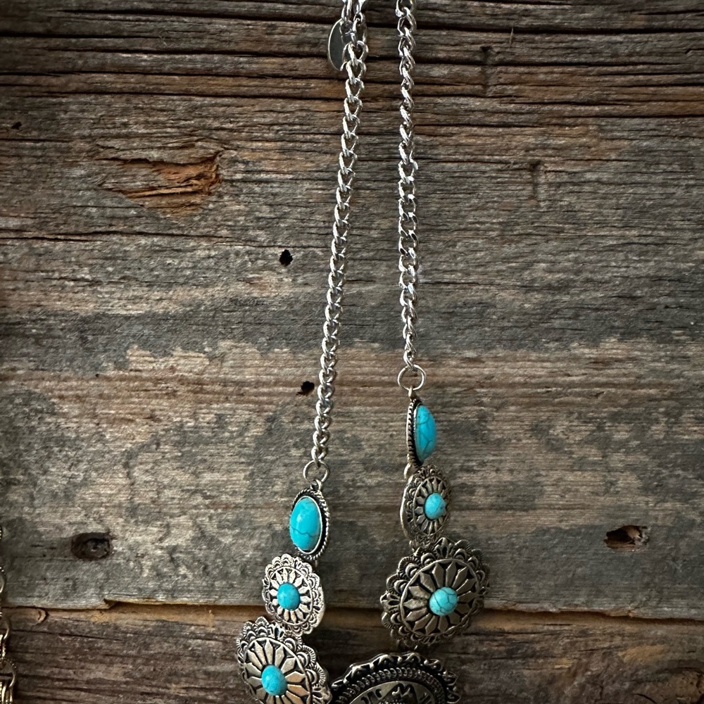 Idyllwind Silver Necklace with Turquoise Accents